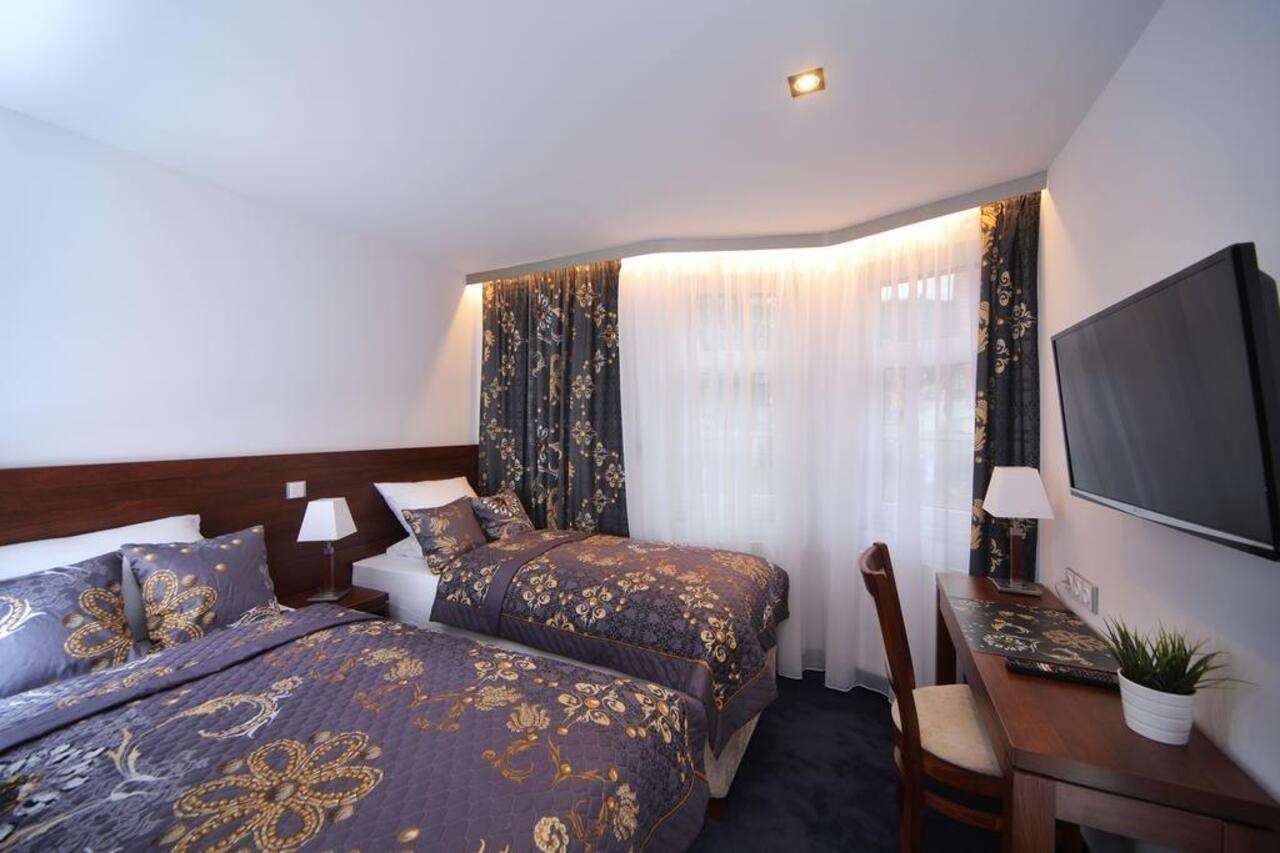1920 Hotel 4*