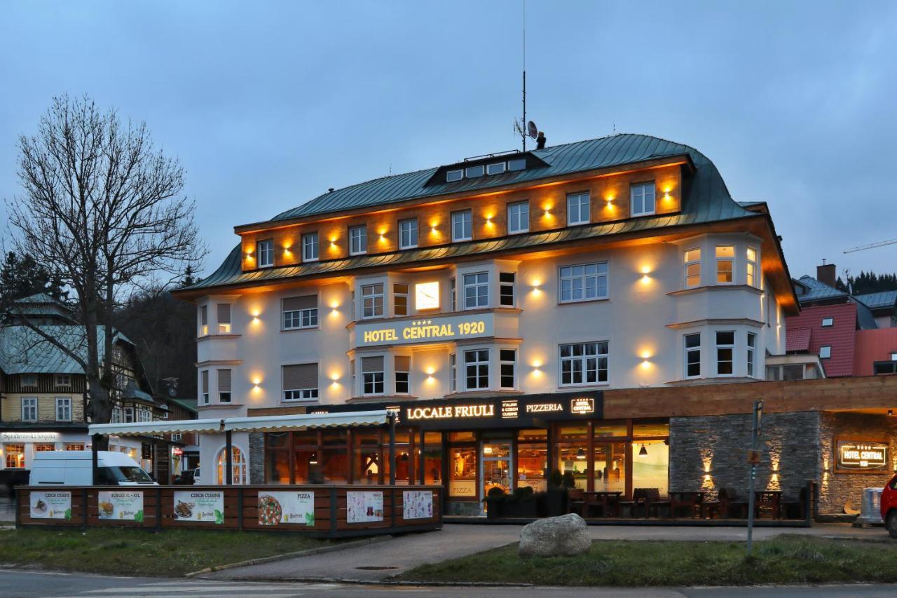 Hotel 1920 4*